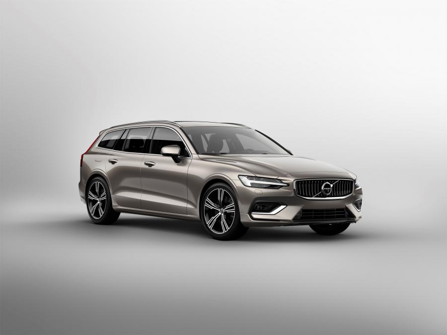  Volvo V60 T6 Inscription 2018 года  (WW) (фото 3 из 53)